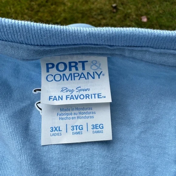 Disneyland Movie Dogs of Disney Classic Women’s Tee Shirt - Picture 6 of 9